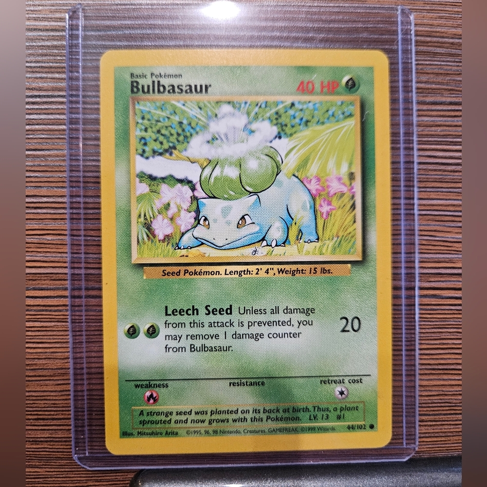 Bulbasaur 44/102 Base Set Pokémon Card
